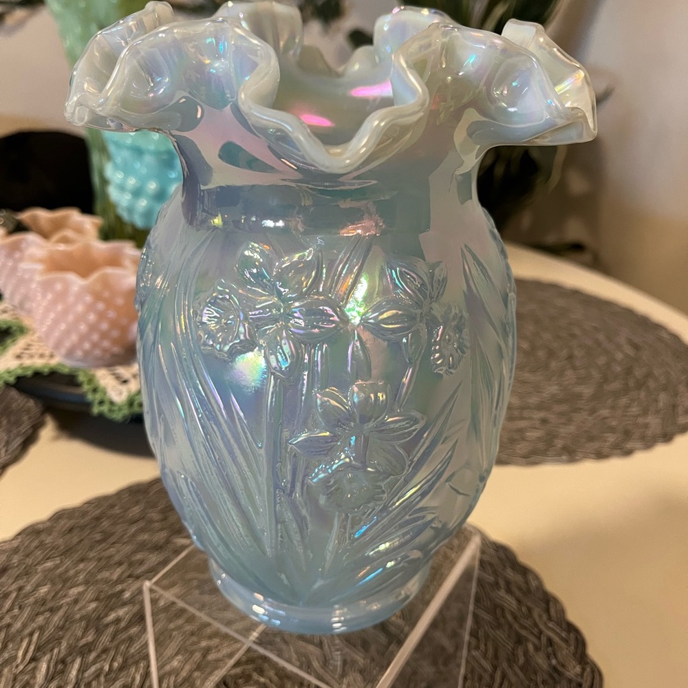 Fenton light blue carnival glass daffodil vase